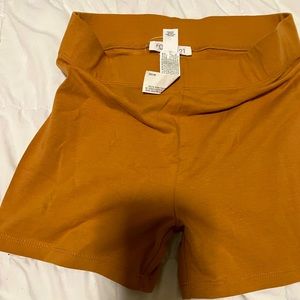 Selling brown shorts from forever 21